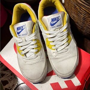 Nike Wmns Air Max 90 'Summit